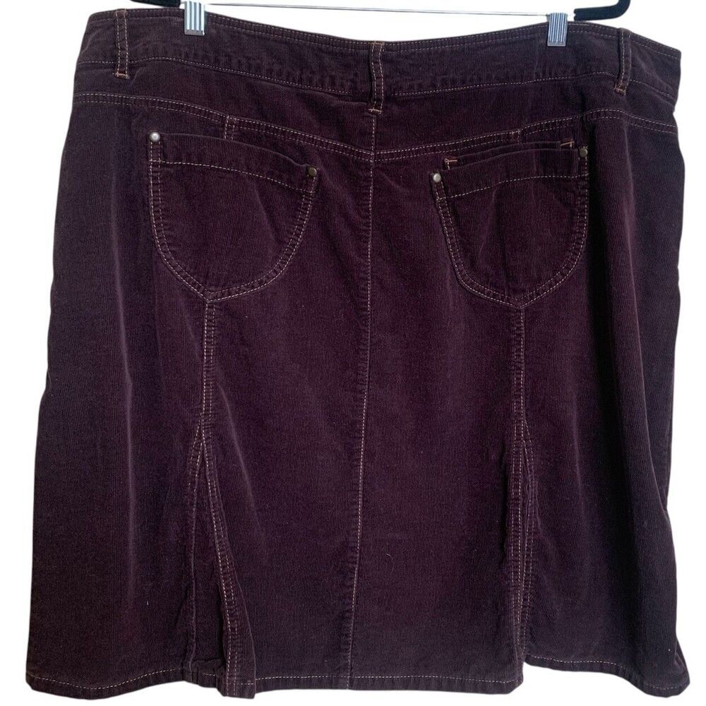 Plus Size Corduroy Skirt Brown Size 26W Knee-Length Cotton Pockets Zip Belt Loop - Picture 2 of 11